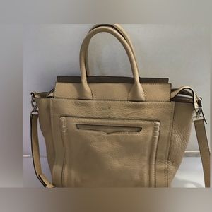 Kate Spade Leather Big Handbag Beige 15x12 Good Condition